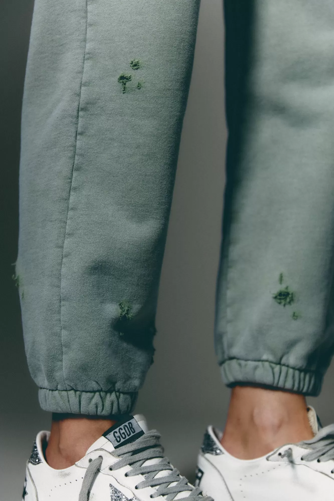 The Akala Studio Sweats-Distressed Green Set