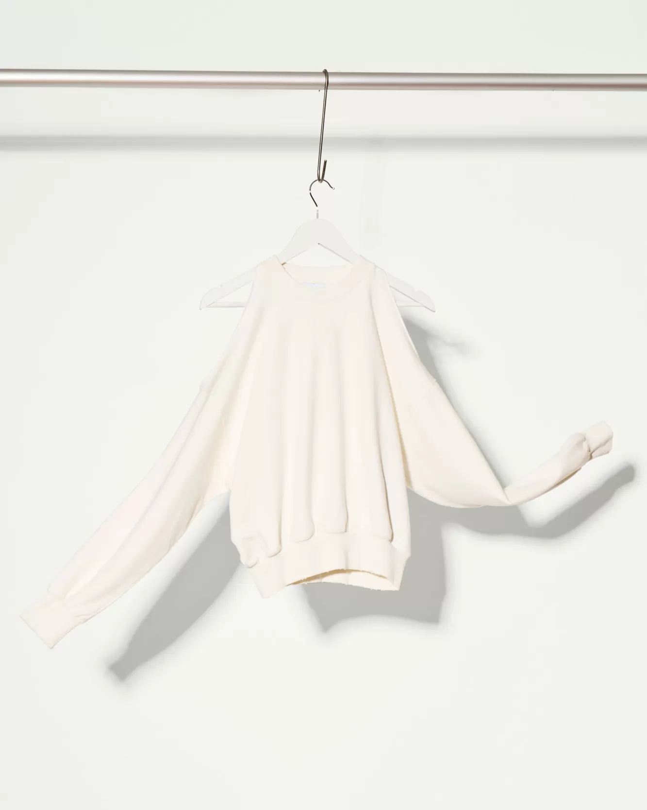 The Akala Studio Sweats-Milky White Sweater