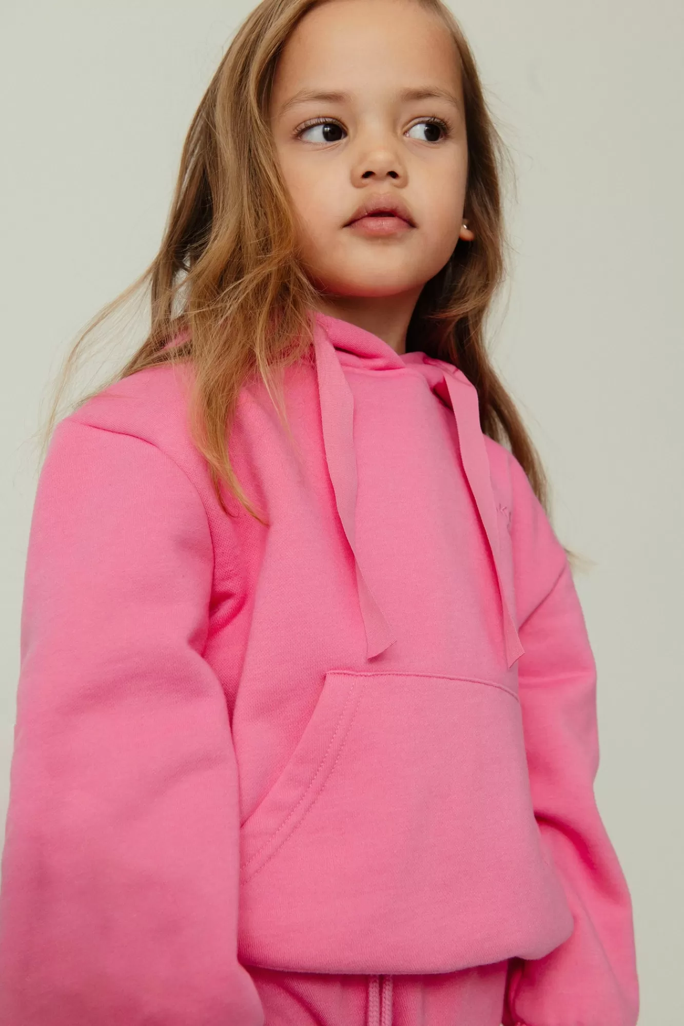 The Akala Studio Sweats-Pink Hoodie Girl